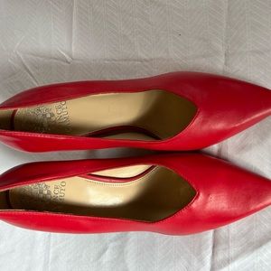 Vince Camuto Womens Ishani Glamour Red Alicante Sheep Heels Size 10 M